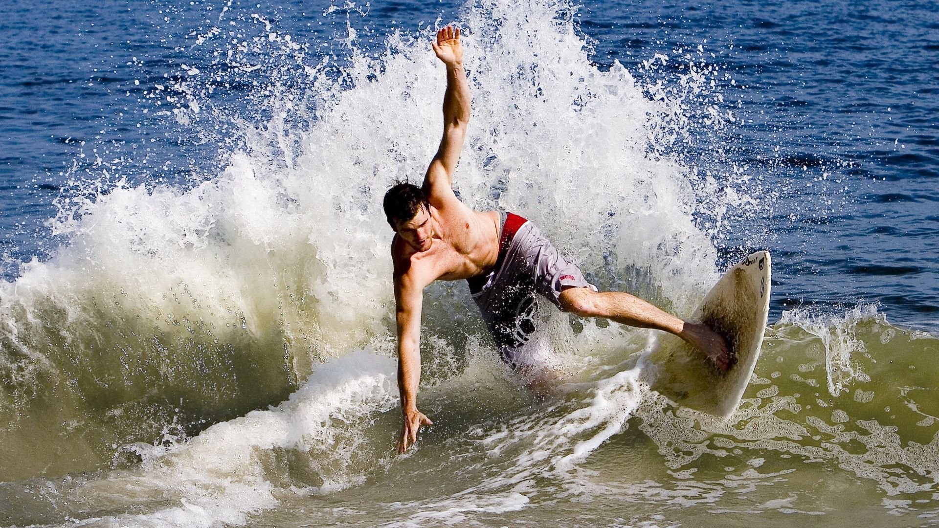 fb体育网址-_从业余到职业:普通爱好者的网球成长记_,网球职业运动员 培养方式