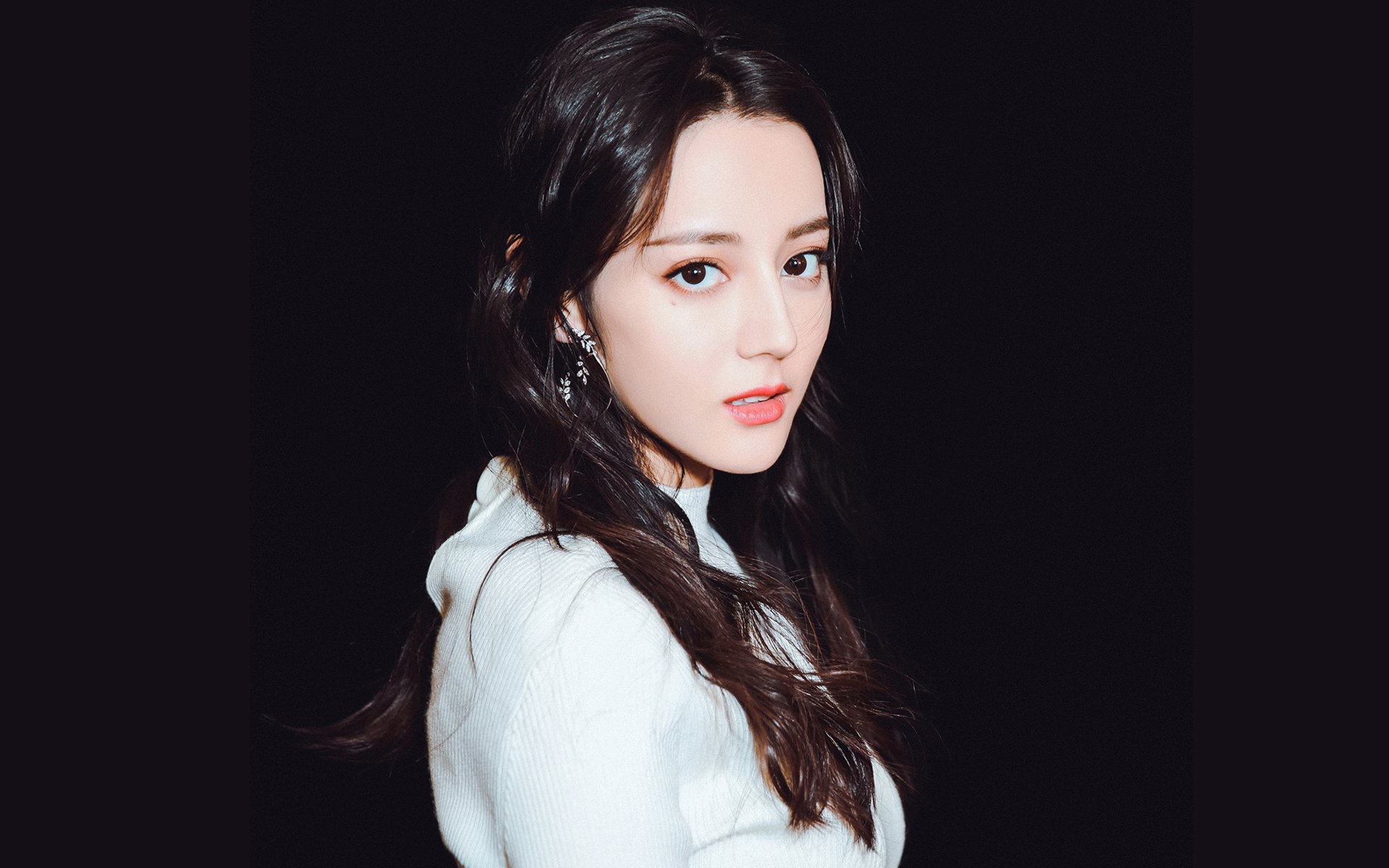 FB体育下载-【VAR辅助判决】科技下的最强裁判组合,公平哪家强?,var裁判指的是