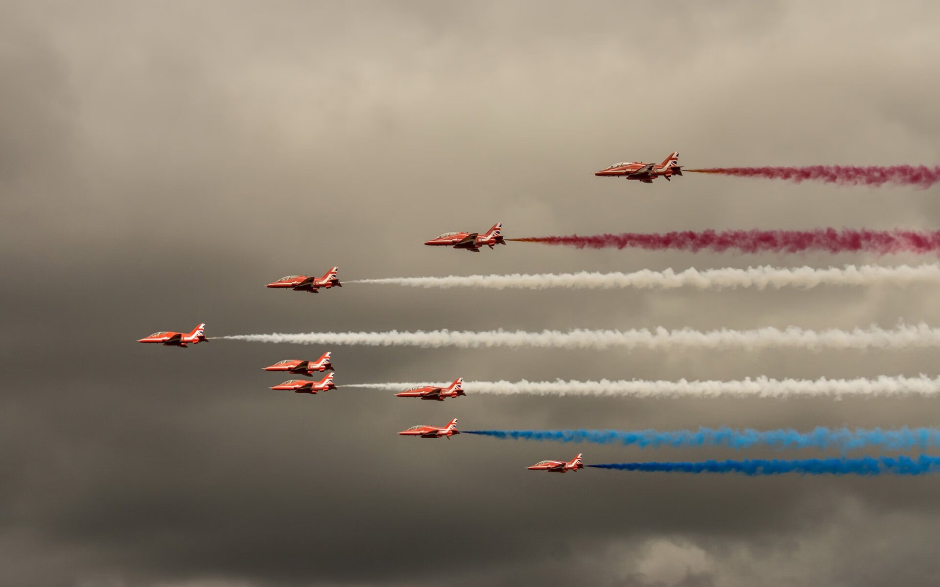 FB体育app下载-巨星云集！本赛季欧冠最佳阵容盘点，欧冠最佳比赛