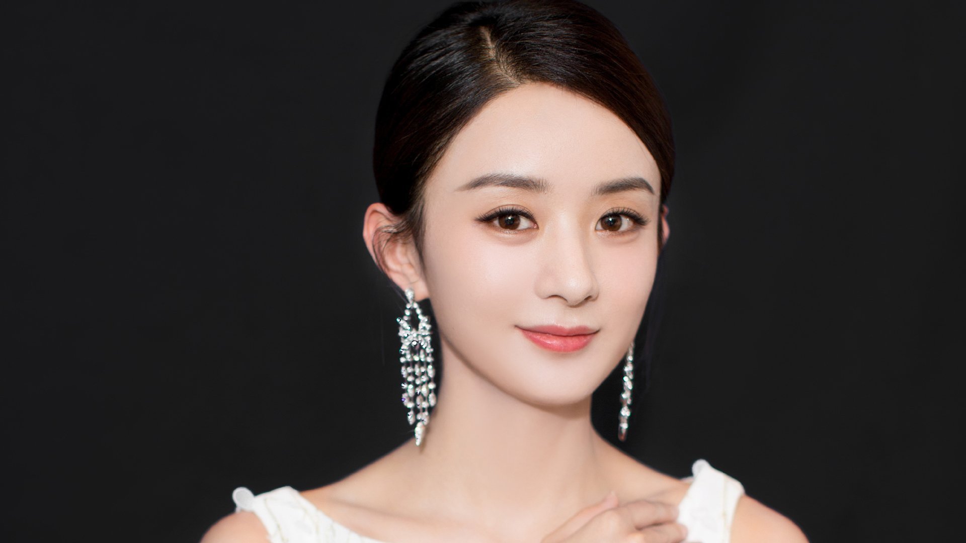 fb体育中国-西甲球队使用AI识别对手防线结构变化的技术路径分析，西甲防守强度