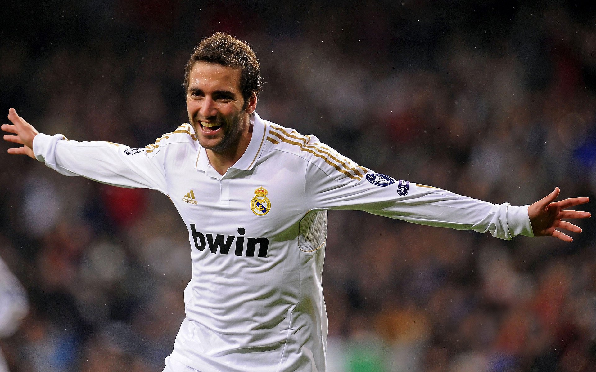 入口-尤文图斯重夺意甲冠军，阿莱格里功不可没，尤文图斯夺得意甲冠军