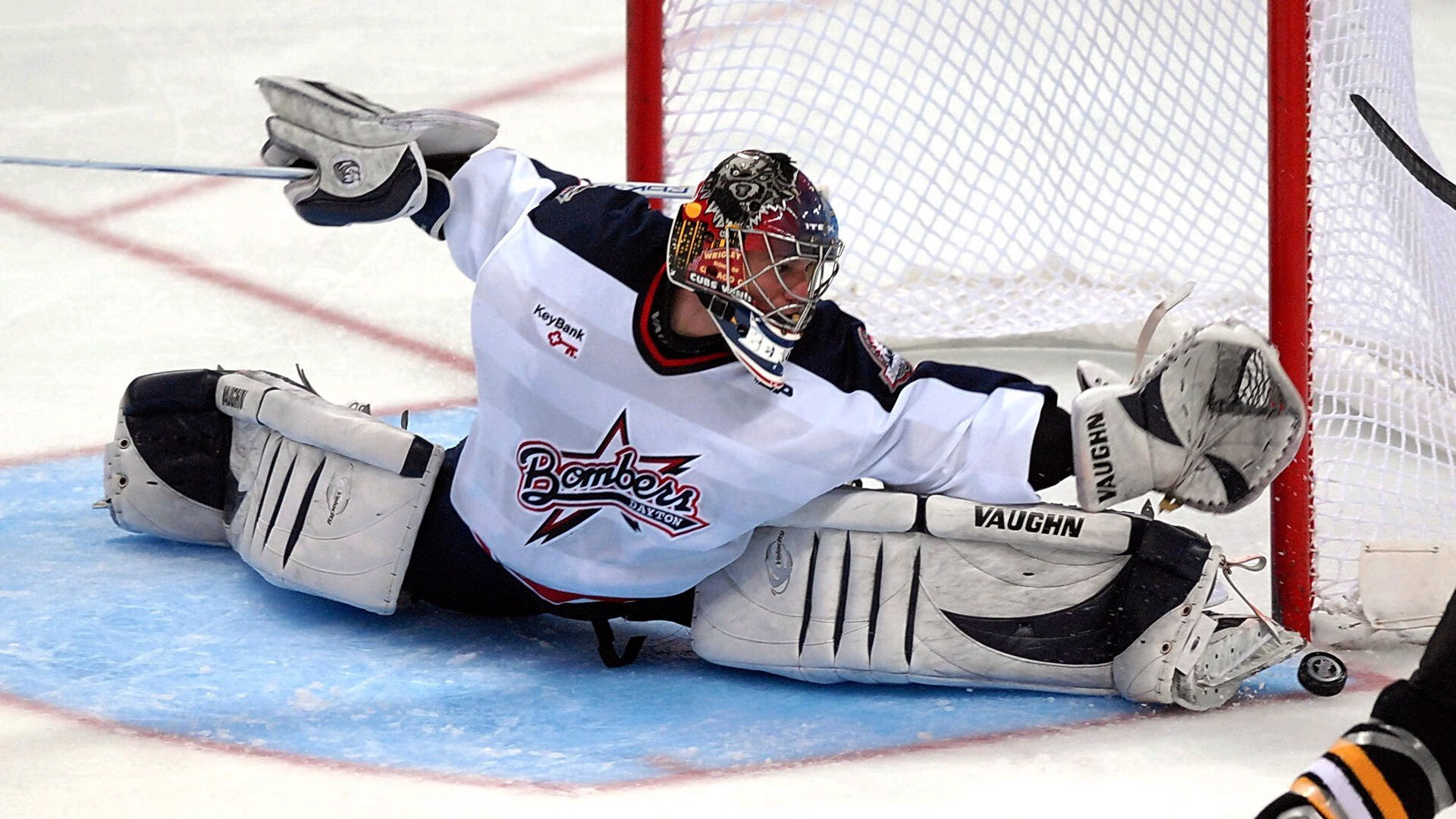 莱万超越历史：个人生涯第200球，德甲史上第一人，莱万上赛季德甲进球